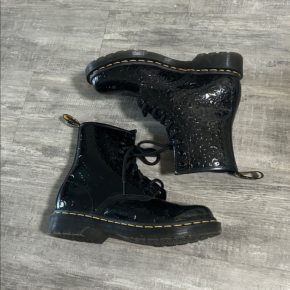 Dr. Martens 1460 Black Patent Leather Boots
Size 7 “Like New”